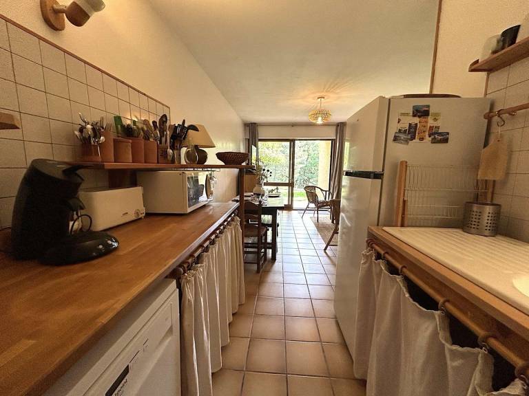 Apartment with 1 room for 4 persons — photo 4