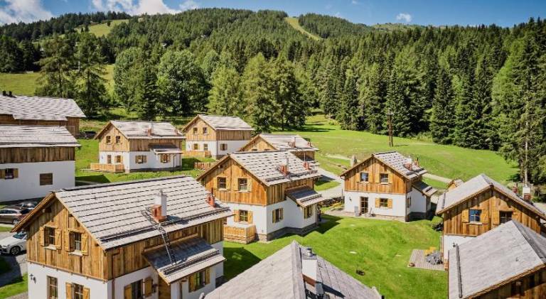 Chalet with grill, patio & garden | Ski nearby | Pets allowed — photo 4