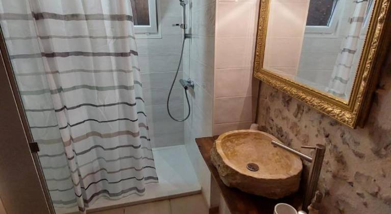 Beautiful serviced apartment with terrace | Dogs allowed — photo 2