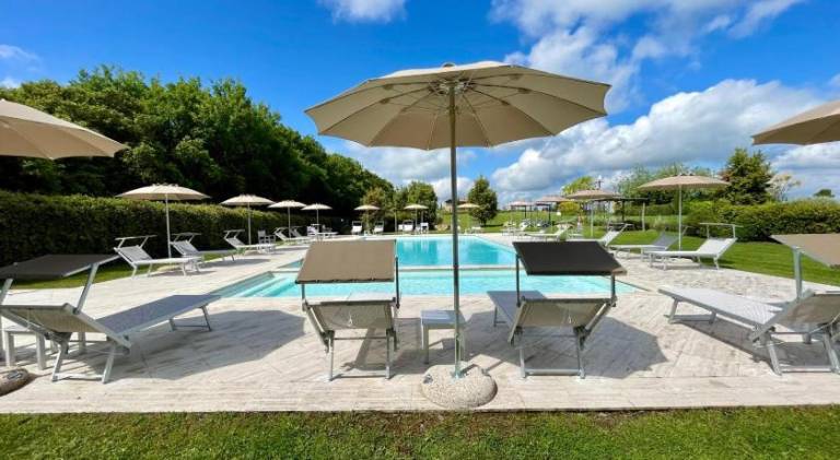 Family-oriented vacation home with pool, barbecue & garden | Pet-friendly in Gambassi Terme