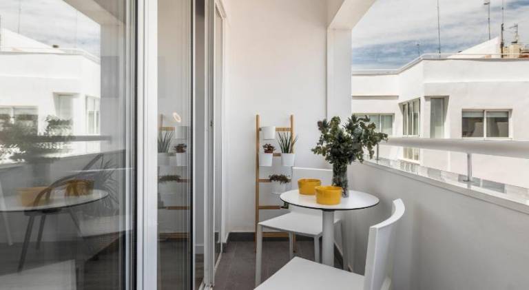 Pop Art, Apartamento de Diseno en Arenal 303 con terraza — photo 2