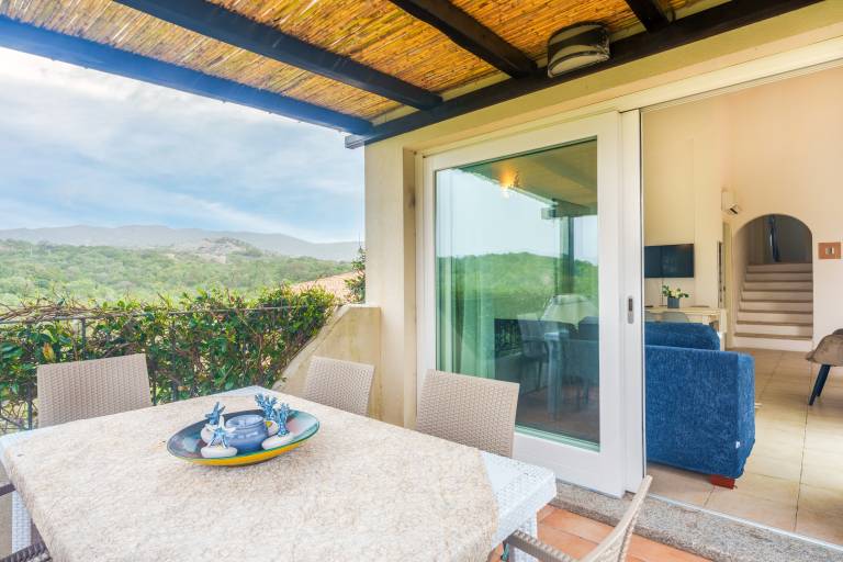 Apartment 'Appartamento Sea View' with Shared Pool, Private Terrace and Air Conditioning in Arzachena