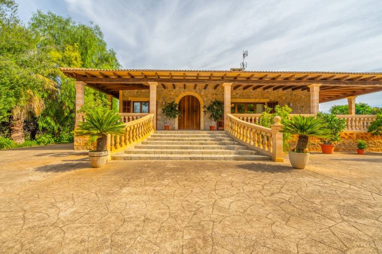 Villa La Puebla