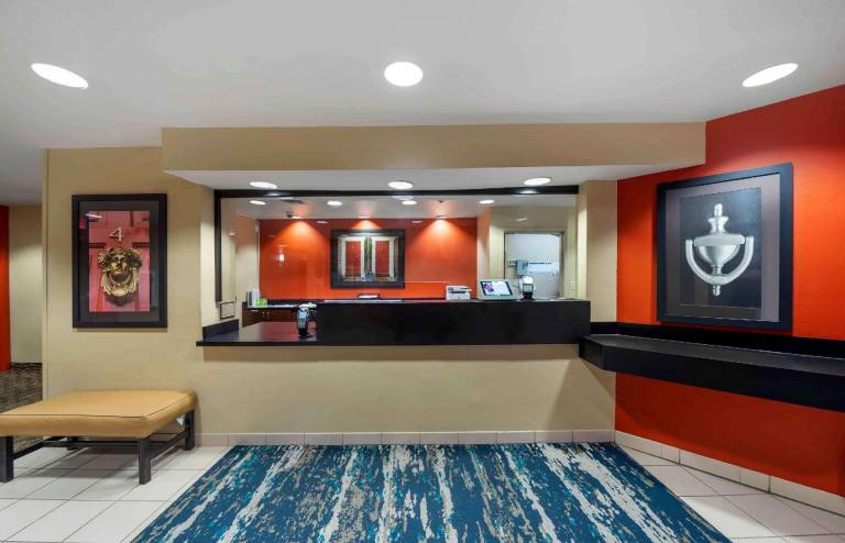 Extended Stay America Suites - Oklahoma City - NW Expressway — photo 2