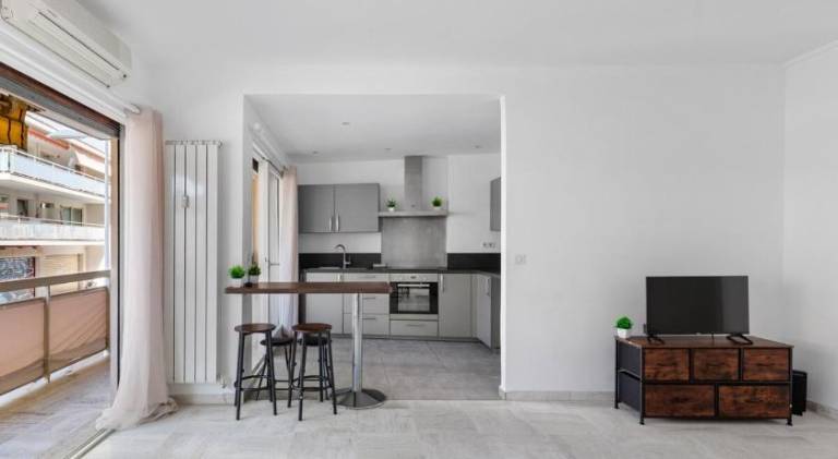 Wonderful rental apartment with terrace | Next to the beach | Dogs allowed — photo 3