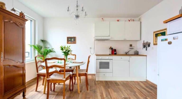 Holiday apartment with terrace & grill | Next to Strasbourg Cathedral | Good for workation — photo 2