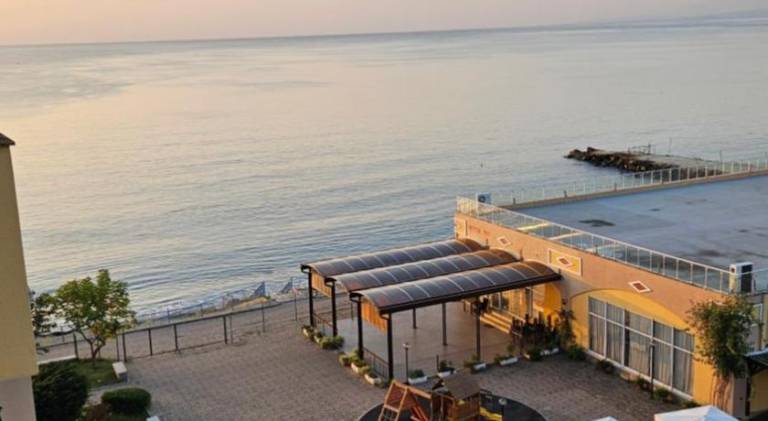 Holiday apartment with pool — photo 5
