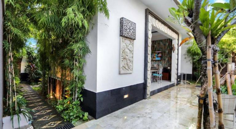 Villa with garden, grill & private pool — photo 4