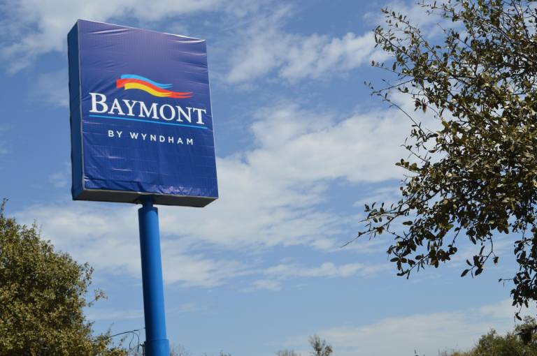 Baymont Inn & Suites in San Antonio, TX