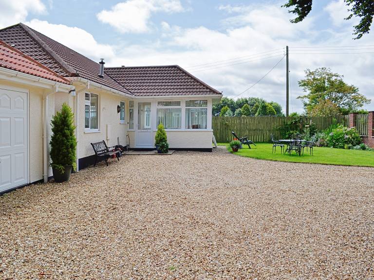 Cottage with garden in Taunton