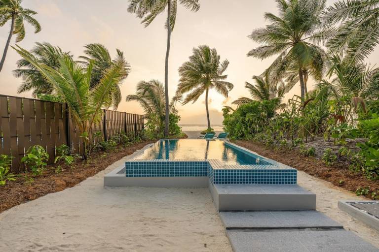 Resort Dhigurah
