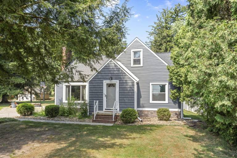 House Akron