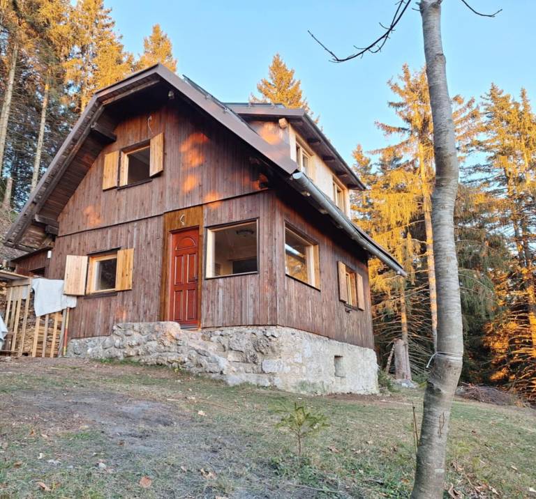Hütte Begunje