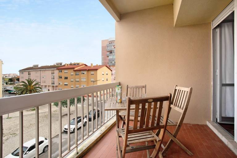 Apartment 'A O - Aires' with Private Terrace, Balcony and Wi-Fi — photo 3
