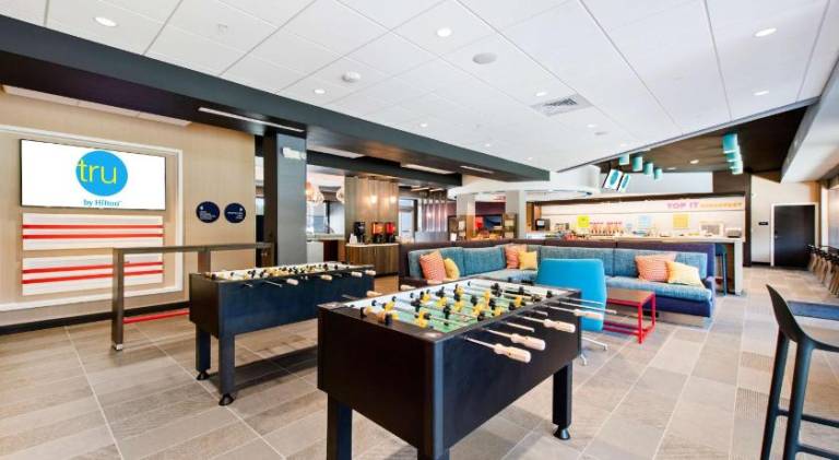 Tru by Hilton Chapel Hill — photo 4