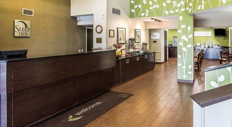 Sleep Inn South Joplin — photo 5