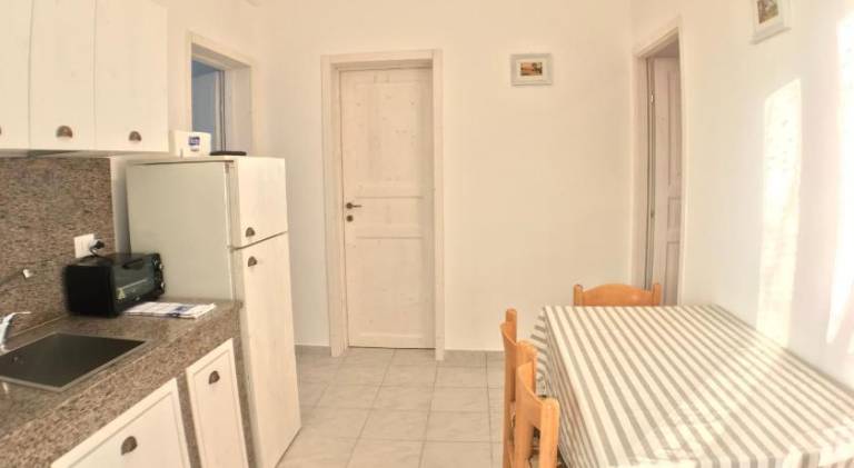 Vacation home with pool — photo 3