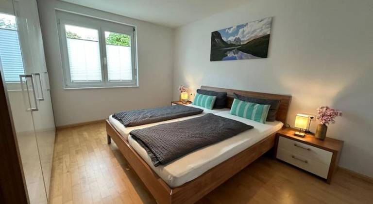 Holiday apartment with 2 rooms for 4 persons in Meersburg