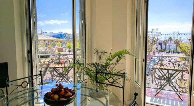 Rental apartment with 3 rooms for 6 persons — photo 3