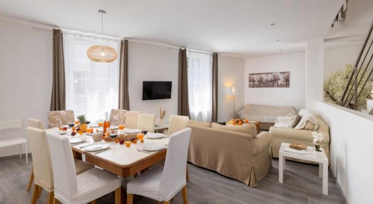 Holiday apartment with 4 rooms for 12 persons — photo 3