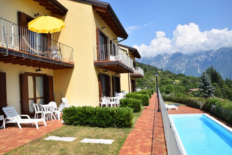 Charming rental apartment with private pool | Pets allowed — photo 2