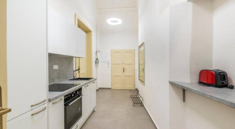 Serviced apartment | Close to Prague astronomical clock | Pet-friendly — photo 5
