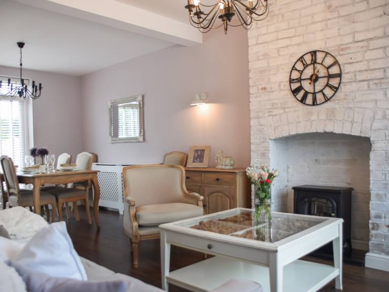 Children-friendly wonderful cottage with garden | Pets are welcome — photo 2