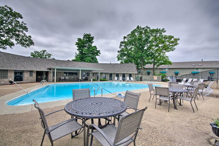 2 Mi to Margaritaville! Lake-View Retreat w/ Pool — photo 3
