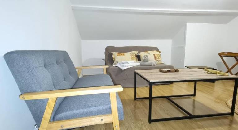 Apartment with 1 room for 4 persons — photo 2