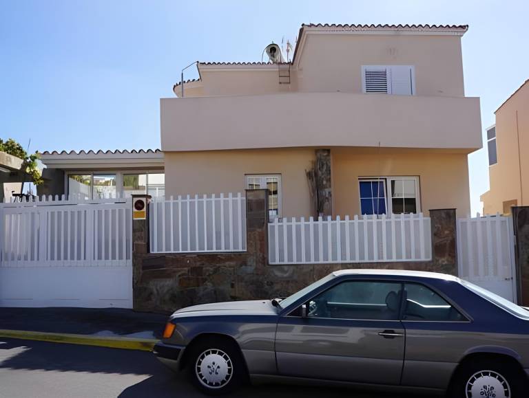 Lovely villa with pool | Pet-friendly in San Bartolomé de Tirajana
