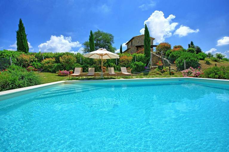 Villa with terrace, private pool & barbeque — photo 5