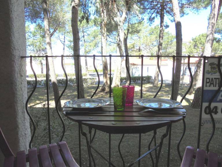 Studio cabin for 4 near the beach — photo 3