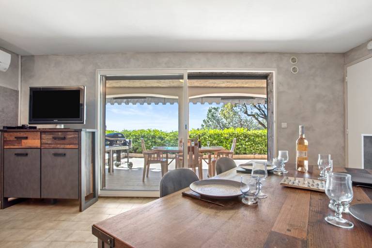 'Appart Rez De Jardin Vue Mer' – Sea View Apartment with Private Terrace and Wi-Fi — photo 2
