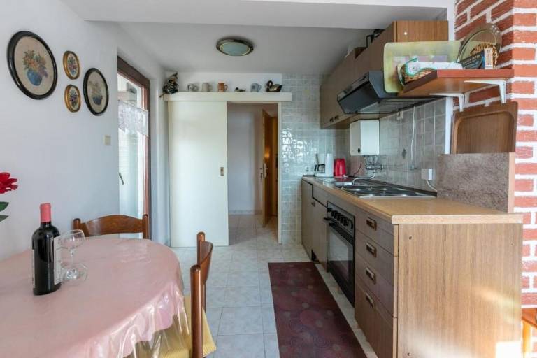 Rental apartment with terrace & barbecue | Sea view — photo 4