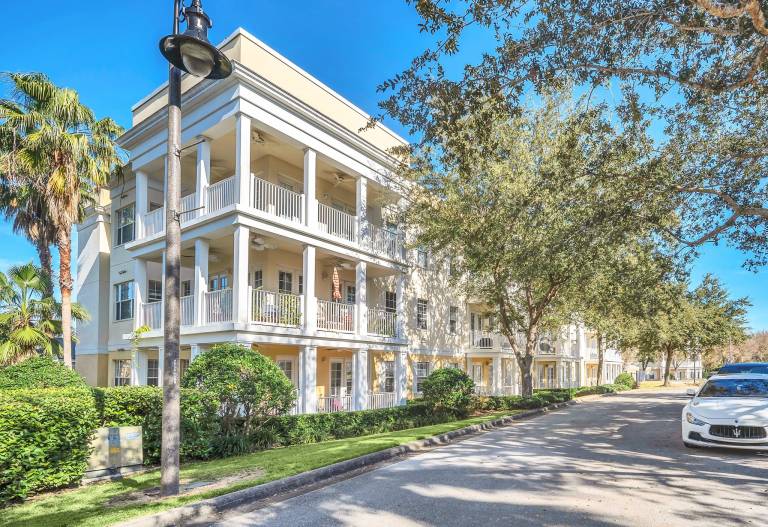 Family-oriented aparthotel | Pets are welcome in Osceola, FL