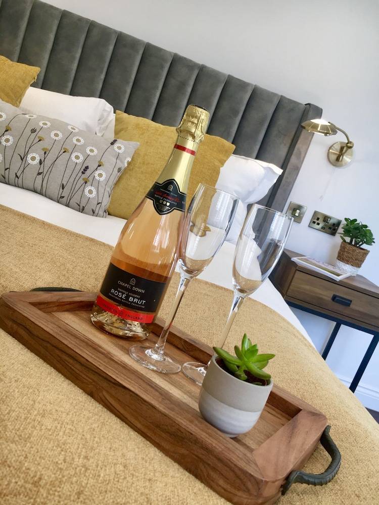 Accommodation Worcester