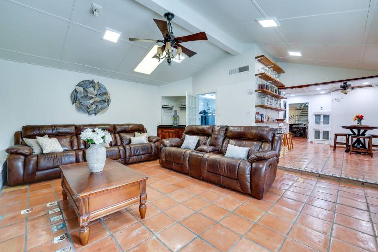 House Shady Oaks