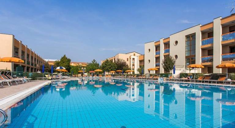Pleasant apartment with pool | Dogs allowed in Caorle