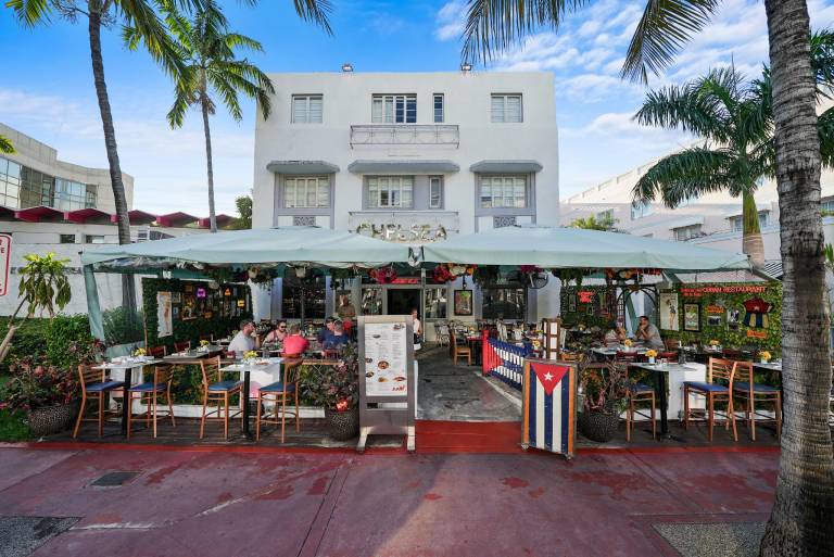 Hotel Chelsea in Miami Beach, FL