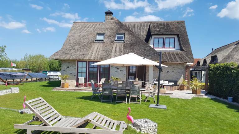 Huis Oud Ade