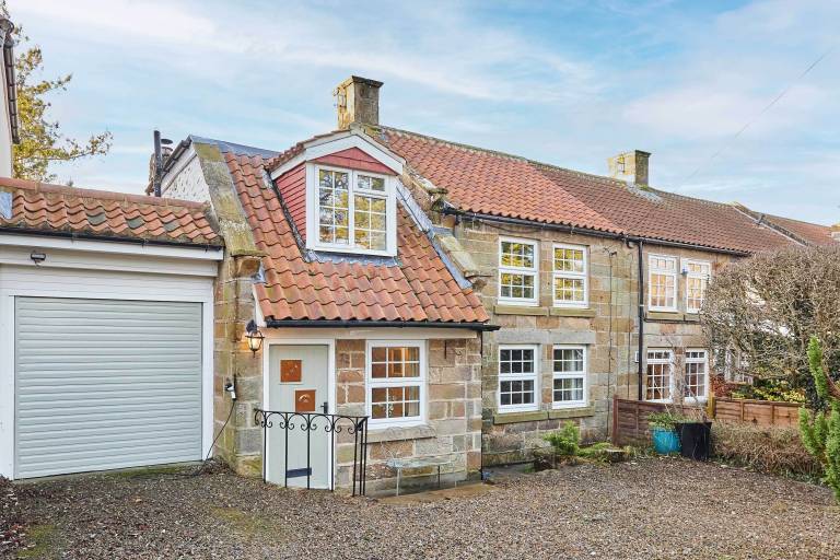 House  Easby
