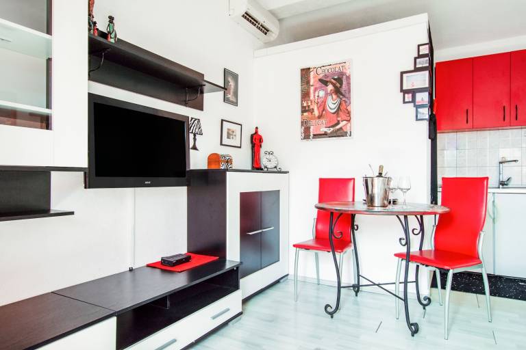 Apartment with barbecue — photo 5