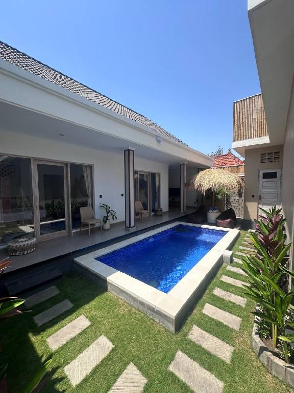 House with garden, patio & private pool | Good for workation in Canggu