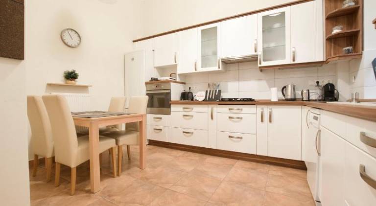 Rental apartment | Close to Great Market Hall — photo 3