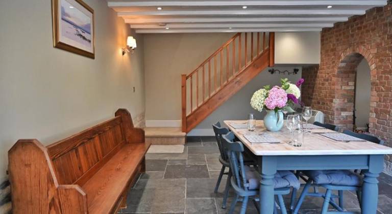 House with 2 rooms for 4 persons — photo 3
