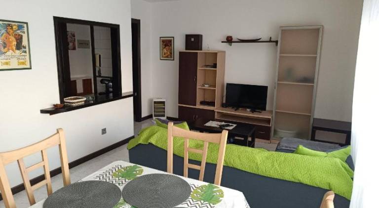 Rental apartment with 2 rooms for 4 persons — photo 3