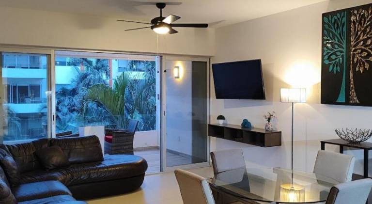 Rental apartment with pool — photo 2
