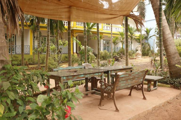 Pleasant serviced apartment with yard & terrace | Pets allowed in Arambol