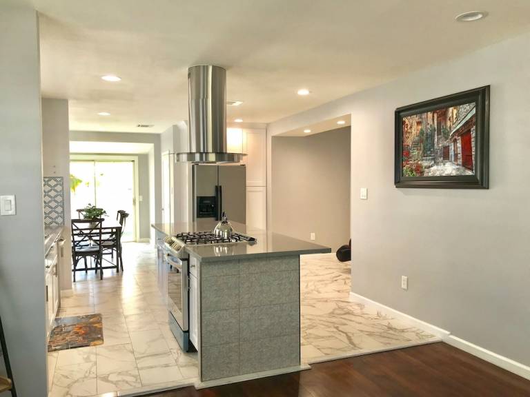 House Southwest Anaheim