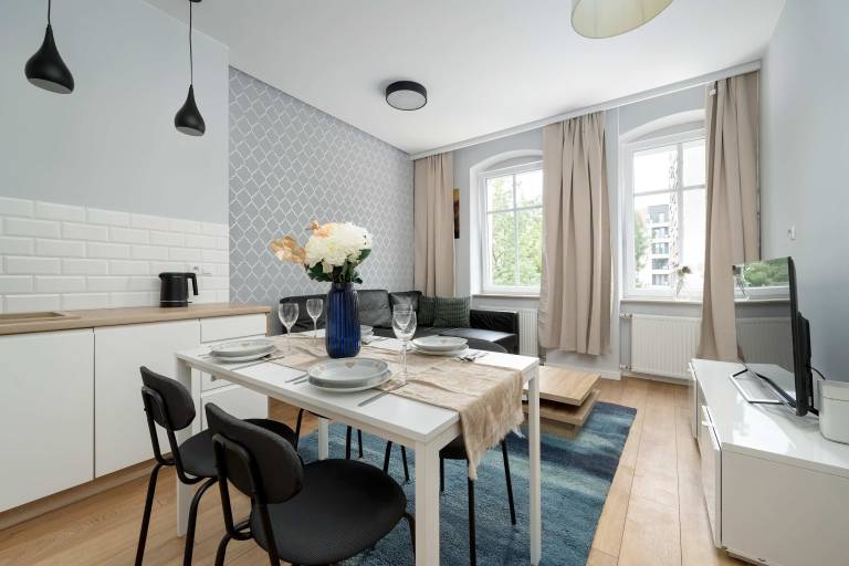 Holiday apartment with fast internet | Next to Racławice Panorama — photo 5